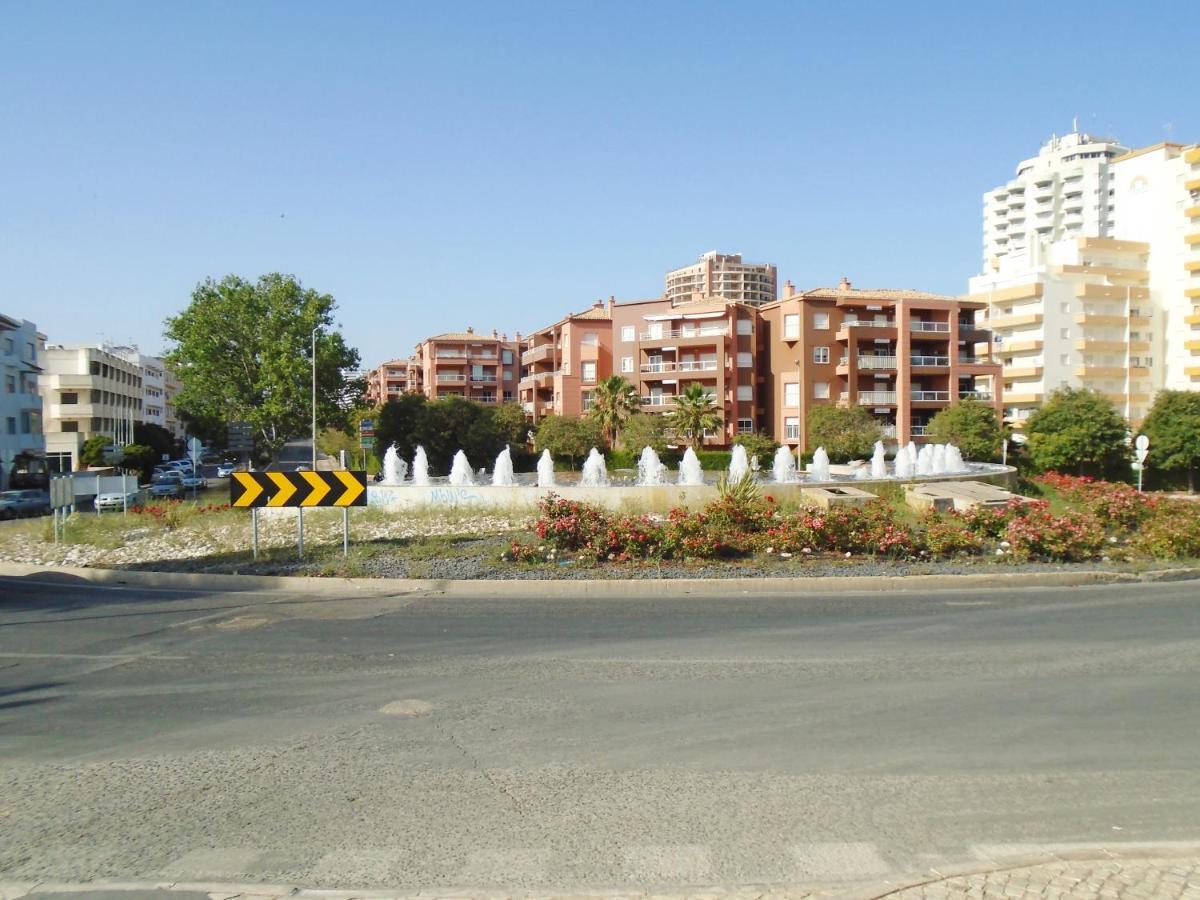 Garden Beach Luxury Apartment Litoralmar Portimão Exteriör bild