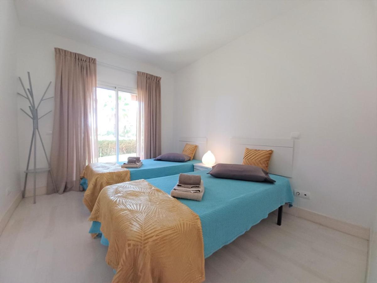 Garden Beach Luxury Apartment Litoralmar Portimão Exteriör bild
